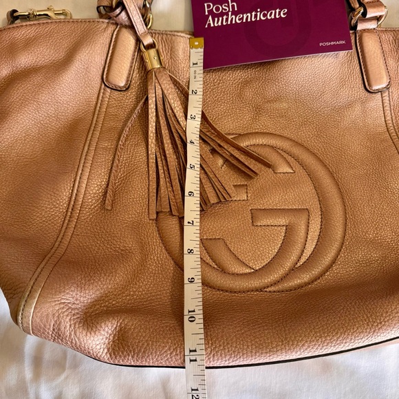 Gucci Rose Gold Metallic Pebbled Leather Soho Shoulder Bag - Picture 6 of 16